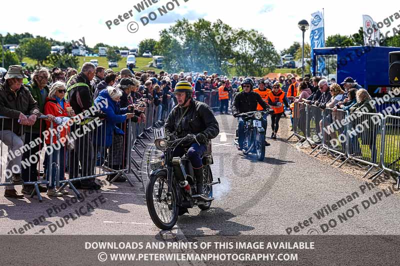 Vintage motorcycle club;eventdigitalimages;no limits trackdays;peter wileman photography;vintage motocycles;vmcc banbury run photographs